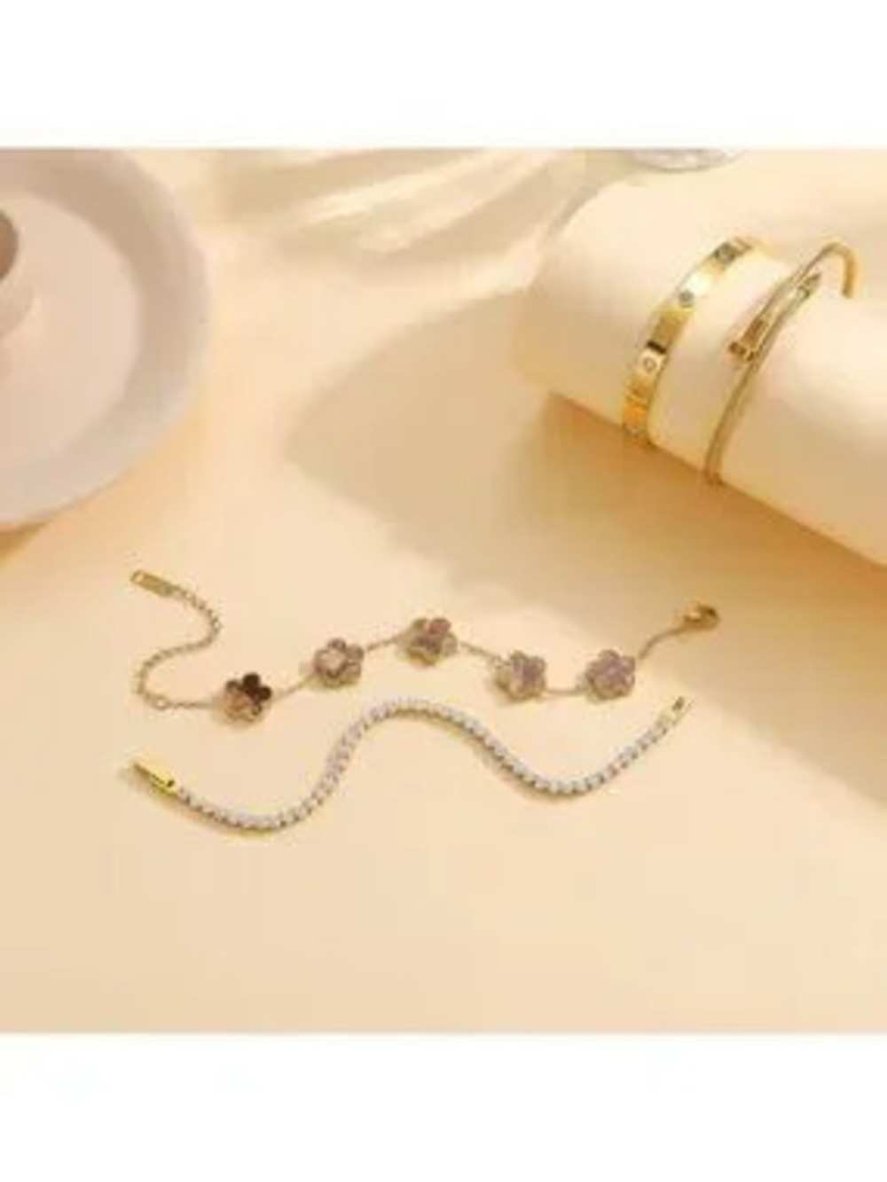 Set of 4 Gold Plated Love Bangles for Women - Adjustable Floral & Crystal